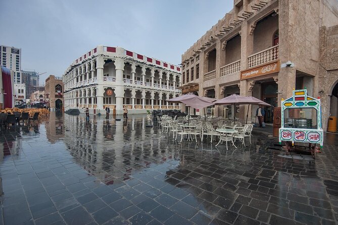 Doha City Tour: Guided Tour to Souq Waqif, Katara, Pearl Island - Price and logistics: $55 that can feel fair, or annoying
