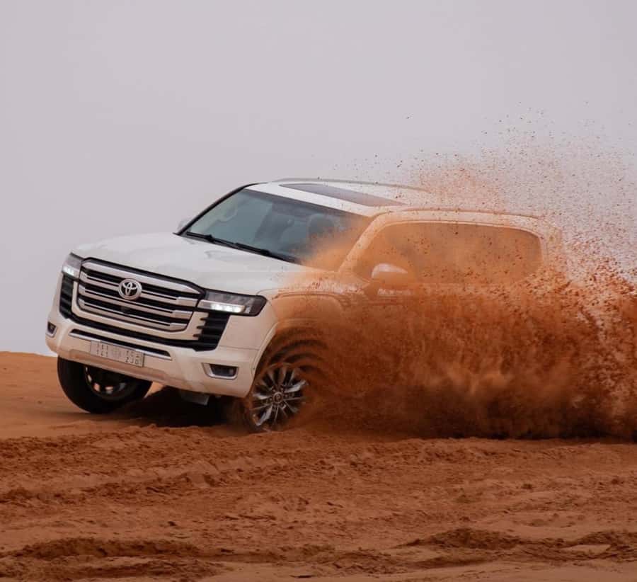 Doha: Desert Buggy Ride, Camel Ride, Dune Bashing, Sandboard - Getting from Doha to Dream Land in a Jeep or SUV