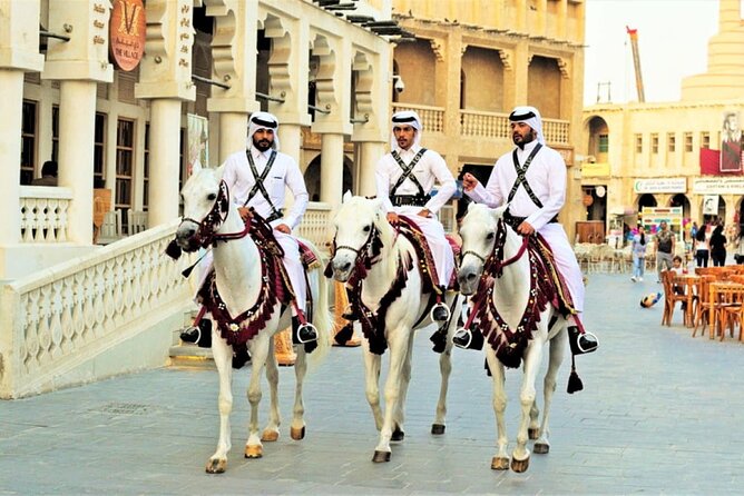 Doha Guided City Tour Souq Waqif, Katara, Pearl Qatar - The Pearl-Qatar Island, Modern Waterfront Without the Full Day Commitment
