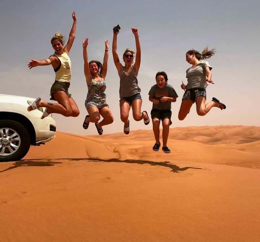 Doha: Inland Sea Desert Safari with Sunset & Sunrise Views - Guides matter, and the feedback shows a theme