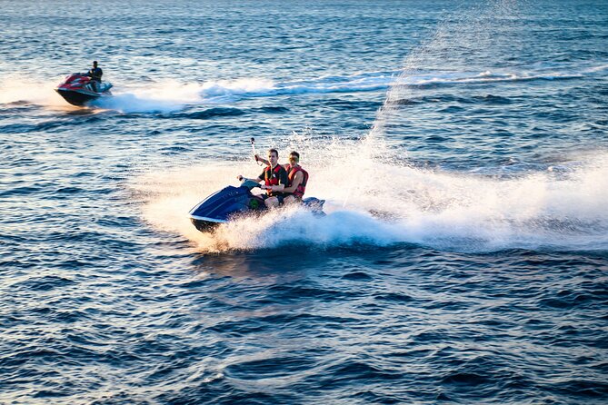 Doha: Jet Ski to Skyline with View of Katara and Pearl Qatar - What the ride is actually like, speed plus landmark views