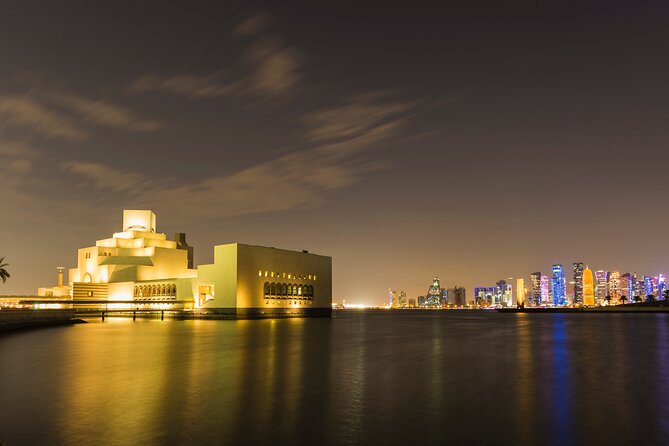Doha Night City Tour With Pickup From Doha airport and Hotels - Stop 2, Souq Waqif after dark: spices, shops, and falcon spotting