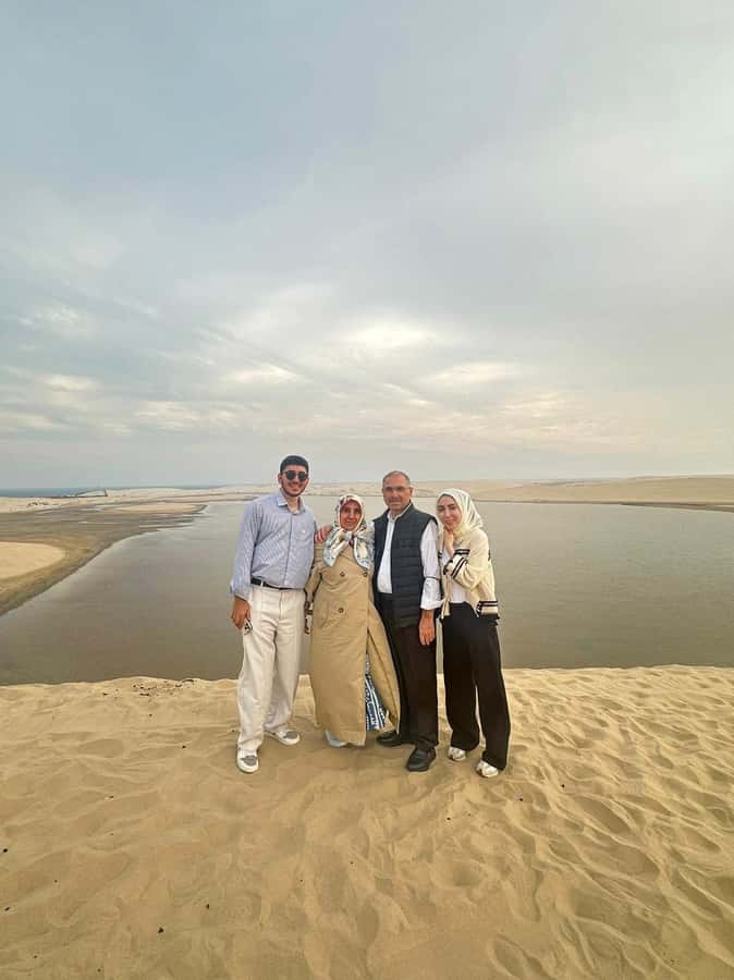 Doha: Private NIGHT desert safari with free camel ride - Inland Sea Dune Bashing and Off-Road Thrills