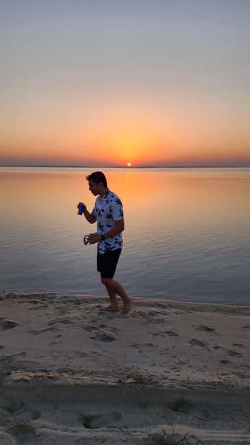 Doha Qatar : sealine adventure Camel Ride sandboard Sunset - Inland Sea arrival: sunrise and sunset photo stops