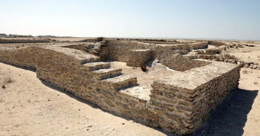 Doha: Richard Serra Sculpture,Mushroom Hill,Camel Race Track - Camel Race Track area and what you might see on the drive