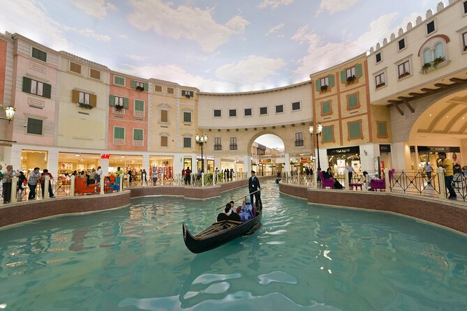 Doha Tour with Gondola Ride at Villaggio Mall - Souq Waqif: where your hour and a half actually matters