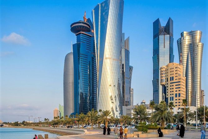 Doha Transit City Tour From Hamad Airport - Pearl Island: a planned, artificial Doha moment you can see in minutes