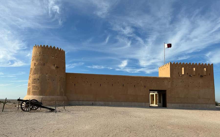 Explore North Qatar with history and archaeological sites. - The Al-Khor Harbour and pearling-port perspective