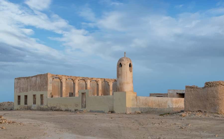 From Doha: Full-Day Tour to Qatar North and West - Zekreet Fort, Umbrella Rock, and the West Coast’s Dramatic Edges