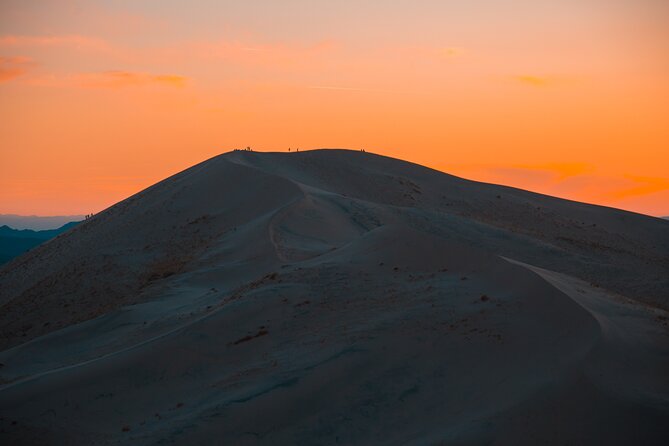 No Rush Desert Safari: 6-Hour Adventure & Inland Sea Relaxation - Sandboarding: included fun with real shoe advice