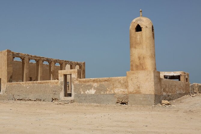 North of Qatar Tour, Zubara Fort, Mangroves, Jumail Village - Getting Out of Doha: Pickup and air-conditioned comfort