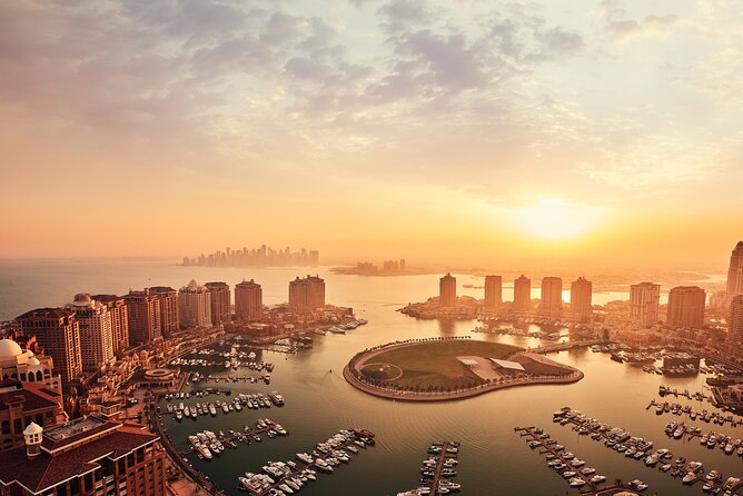 Private Doha City Tour, Souq Waqif, Katara, National Museum - The Pearl of Qatar: modern waterfront views and upscale shopping streets