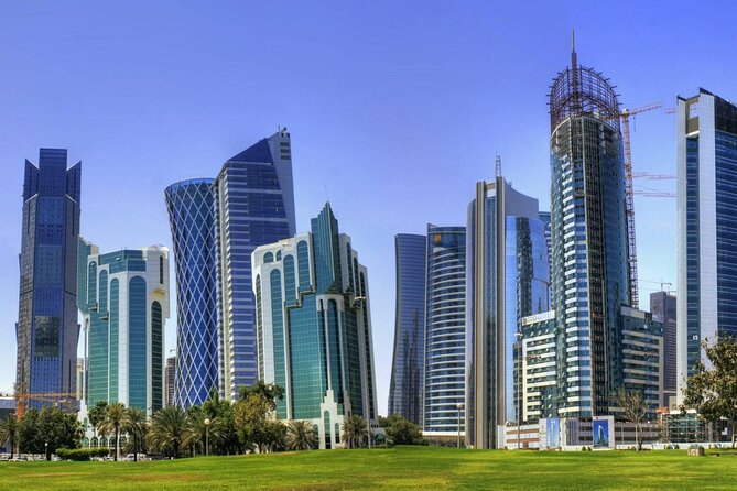 Private Highlights Tour of Doha City and Dhow Cruise Ride - Stop Three: West Bay for Qatar’s Modern Face