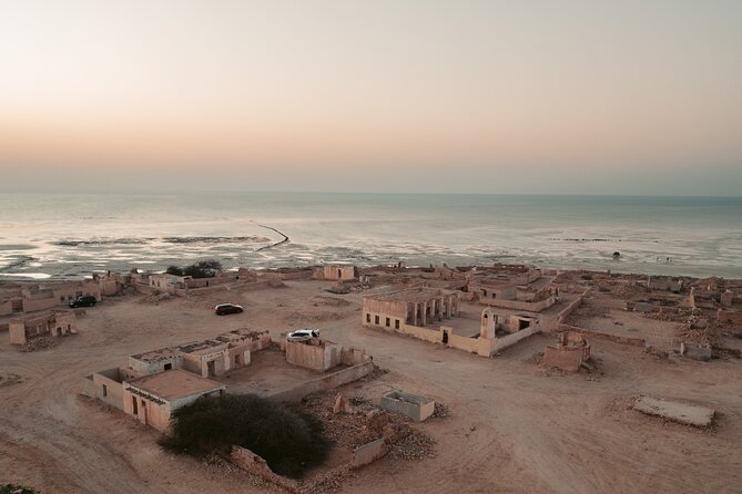 Private North Qatar Adventure: Discover Hidden Gems & Wonders! - Leaving Doha for a North Qatar change of pace