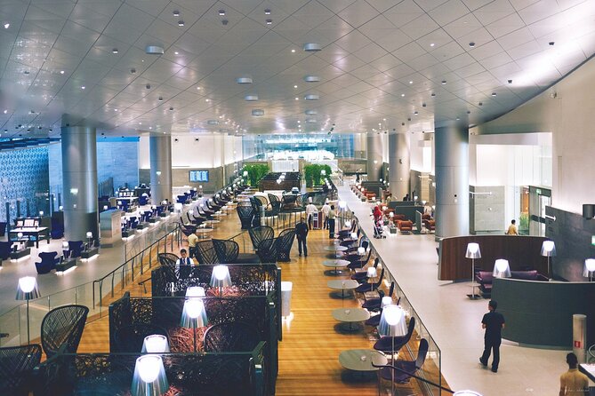 Qatar: Doha Hamad International Airport (DOH) Al Maha Lounge - Key Highlights You Should Actually Care About