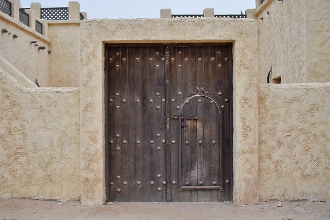 Qatar West Coast tour, Zekreet, Richard Serra Sculpture, Mushroom Rock Formation - Zekreet Beach and Ras Abrouq: Mushroom Rock and limestone shapes