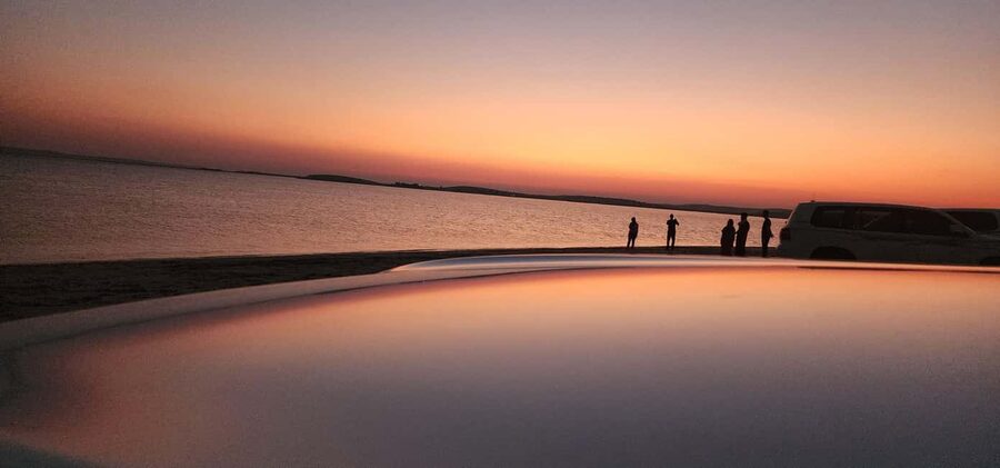 Sunrise or Sunset desert Safari with Sandboarding in Qatar - Dune Bashing in a 4x4, and How to Enjoy the Ride