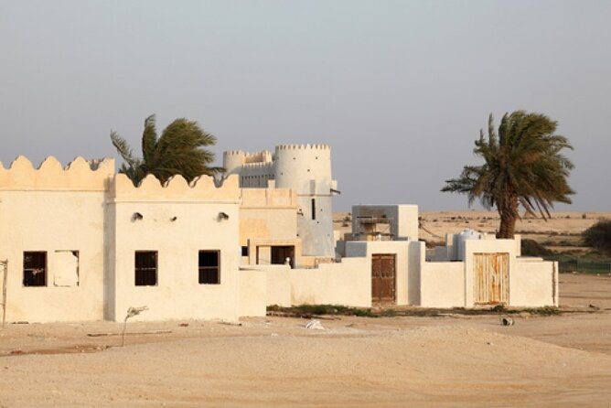 West of Qatar Tour || Richard Serra || Mushroom Rock Formation - Zekreet Fort Ruins: the fort that grew in two clear stages