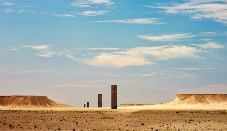 West Qatar tour to Richard Sierra sculpture,Umbrella Rock - Zekreet area and Umbrella Rock: limestone views plus off-road fun
